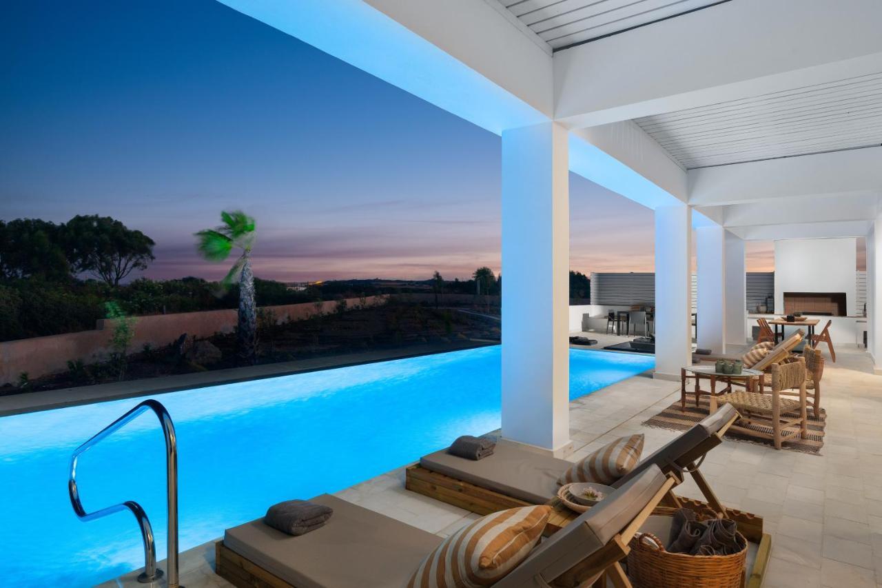 Seasand Villa Лакханія Екстер'єр фото