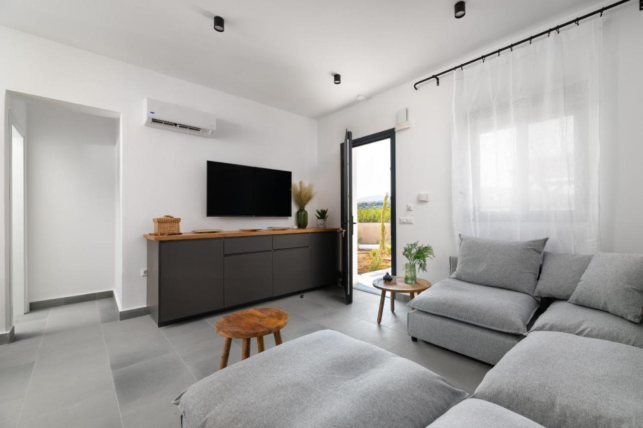 Seasand Villa Лакханія Екстер'єр фото